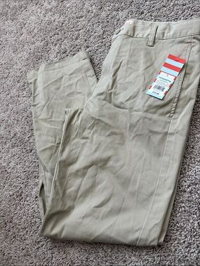 Cat & Jack Men's Classic Chino Pants - Light Khaki